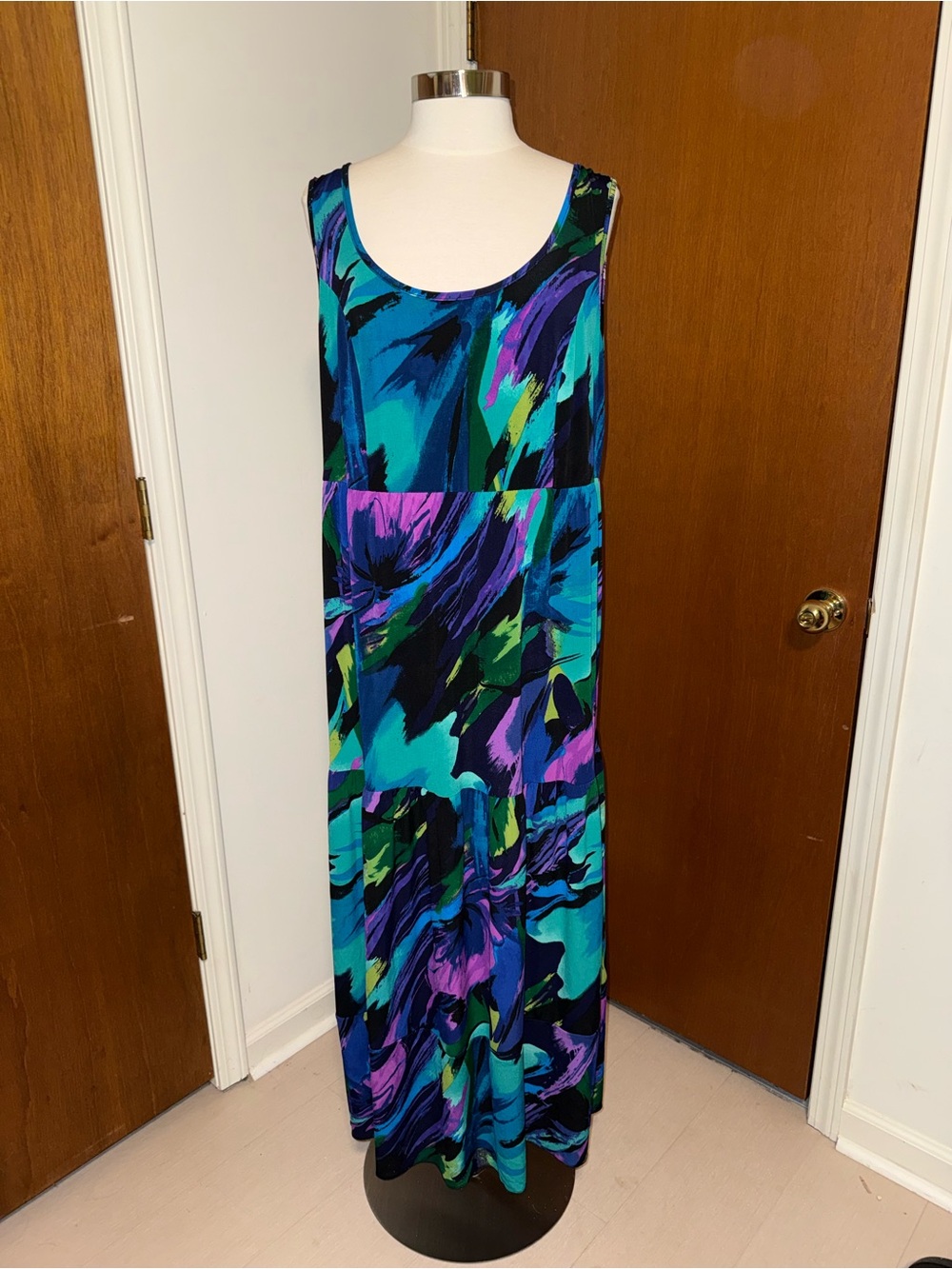 🐠 I.N. Studio Sleeveless Abstract Maxi Dress - Teal, Purple & Black